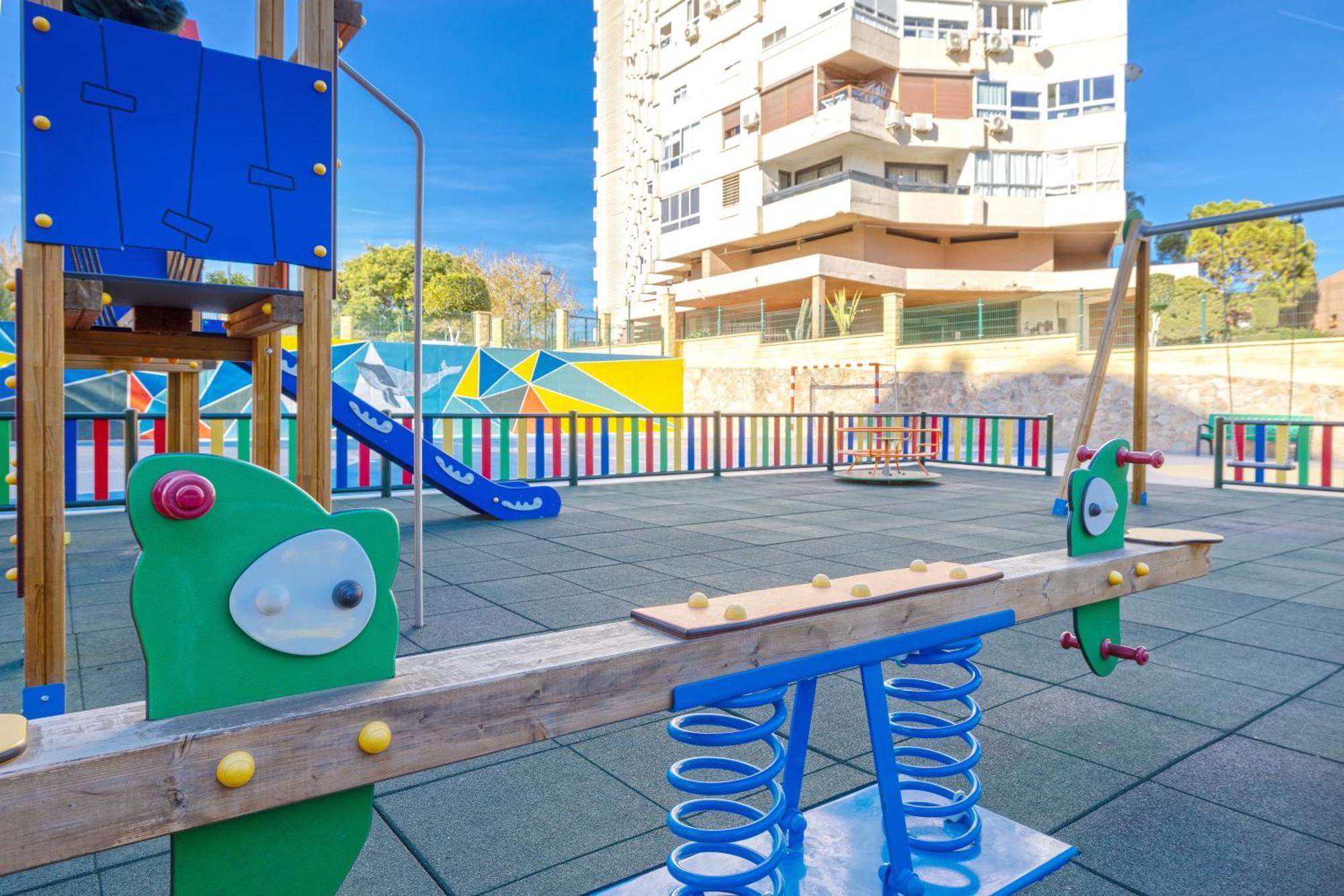 Sun Apartments Torremolinos Bagian luar foto